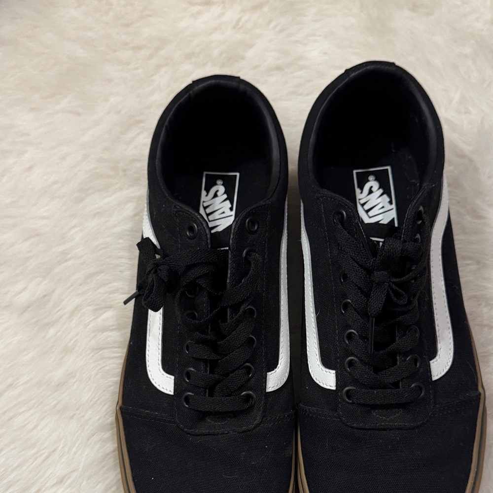 Vans Men's Black and White Sneakers with Tan Sole Size 13 pre-owned. - Picture 6 of 6